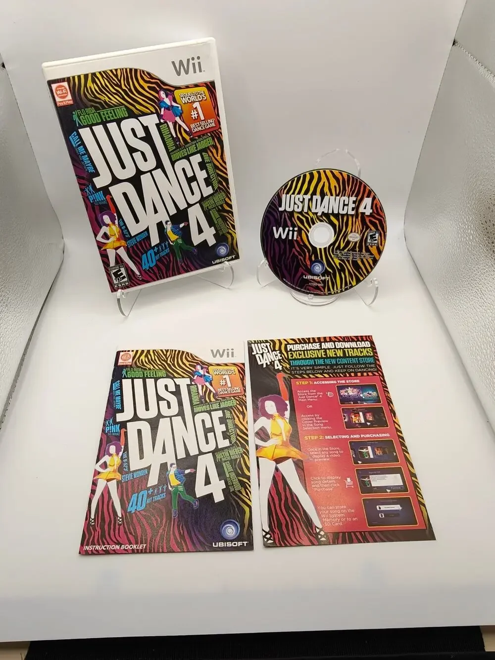 Just Dance 4 Wii CIB Complete w/ Manual & Insert 40+ Songs